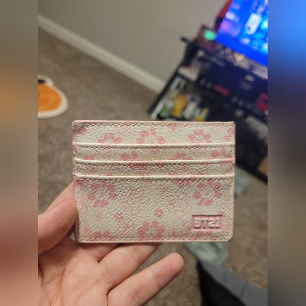 Bt21 Cardholder